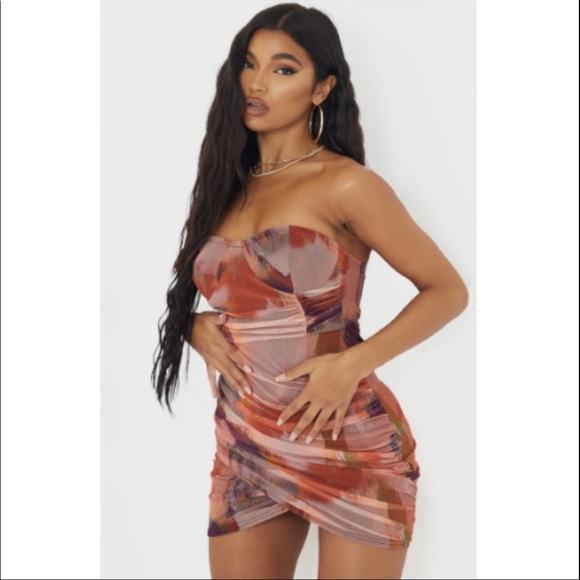 PRETTYLITTLETHING, Orange Abstract Print Bandeau Ruched Bodycon Dress